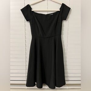Simple black dress - size S